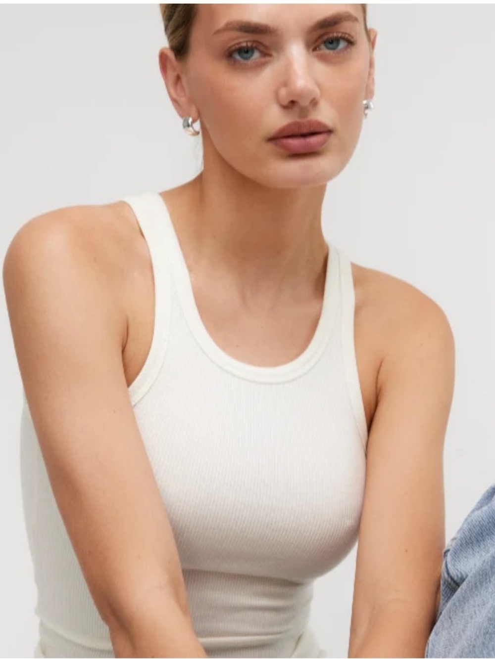 Ky Hoop Earrings in Silver